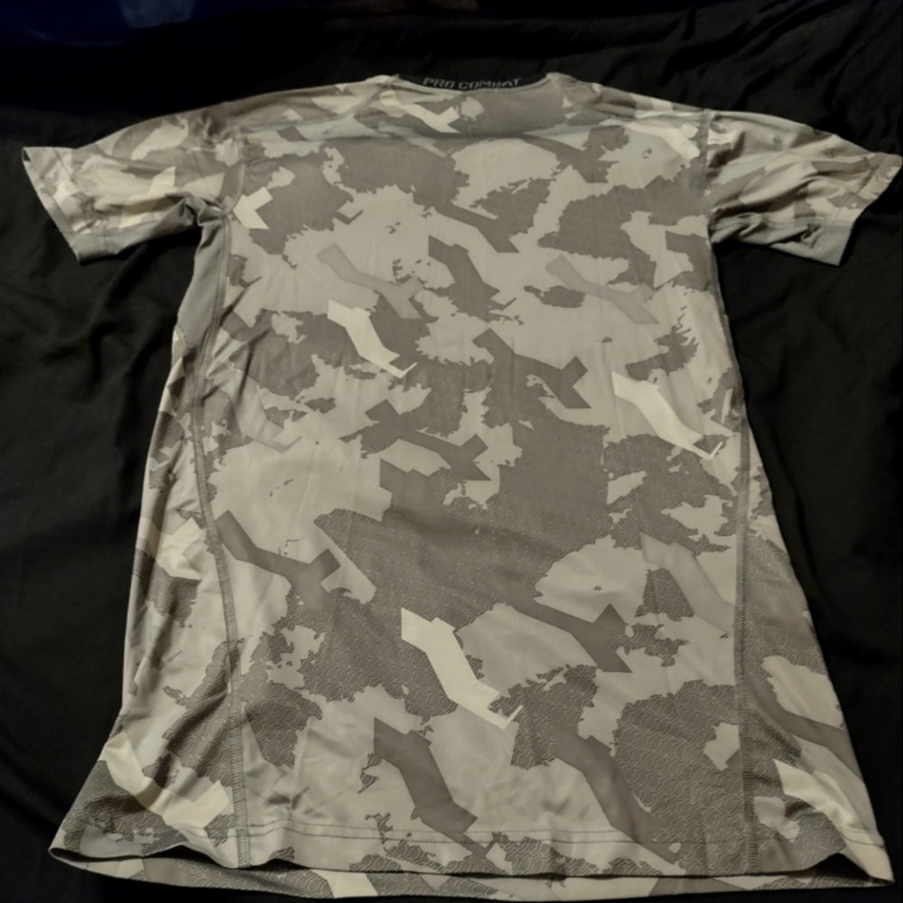 Nike pro combat compression shirt camouflage XL